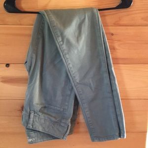 AE Super Stretch Jegging size 4 gently used